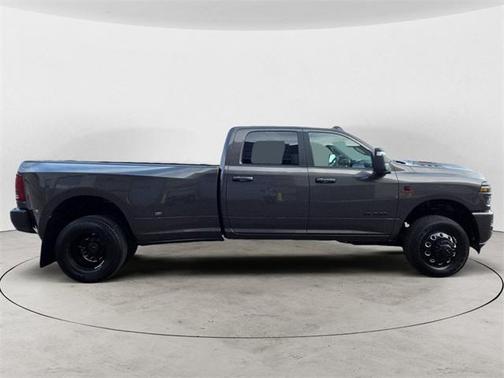 2025 RAM 3500 Laramie