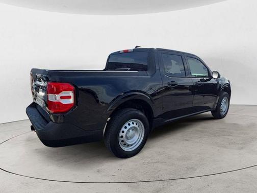 Shadow Black 2025 Ford Maverick XL