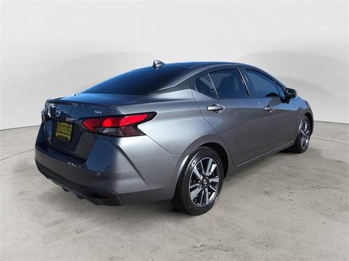 2021 Nissan Versa 1.6 SV