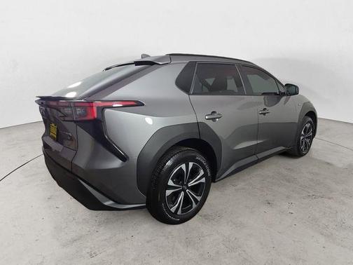 2025 Subaru Solterra Premium