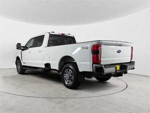 2023 Ford F-350 Lariat Super Duty
