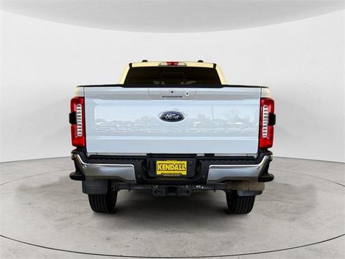 2023 Ford F-350 Lariat Super Duty
