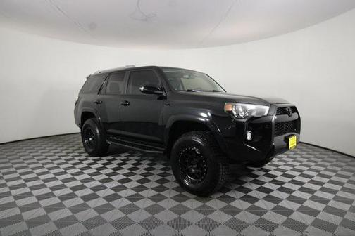 2017 Toyota 4Runner SR5 Premium