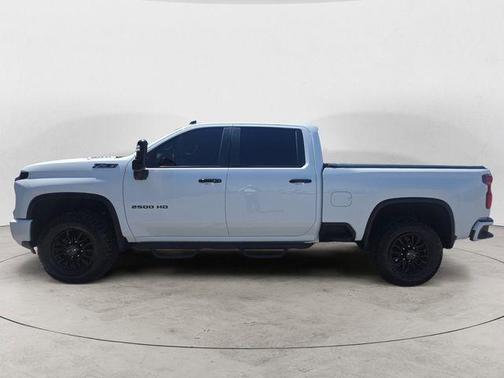 Summit White 2024 Chevrolet Silverado 2500 LT