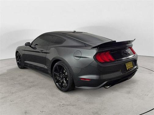 2020 Ford Mustang EcoBoost