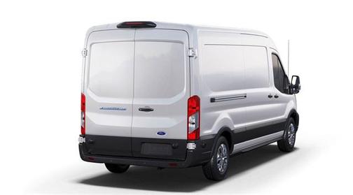 2025 Ford E-Transit Base