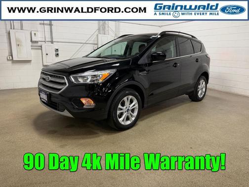 Shadow Black 2018 Ford Escape SE