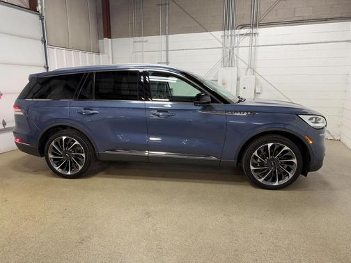 2021 Lincoln Aviator Reserve AWD