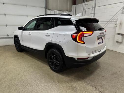 2023 GMC Terrain AWD AT4