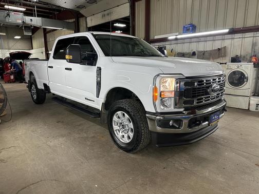 2023 Ford F-350 XLT