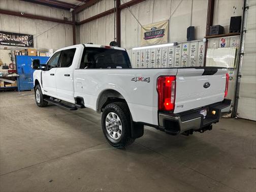 2023 Ford F-350 XLT