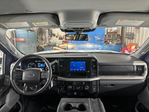 2023 Ford F-350 XLT