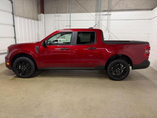 Ruby Red Metallic Tinted Clearcoat 2025 Ford Maverick XLT
