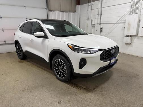 2026 Ford Escape PHEV Base