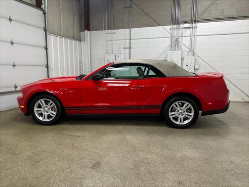 2010 Ford Mustang Base
