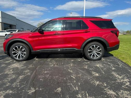 Rapid Red Metallic Tinted Clearcoat 2026 Ford Explorer ST-Line