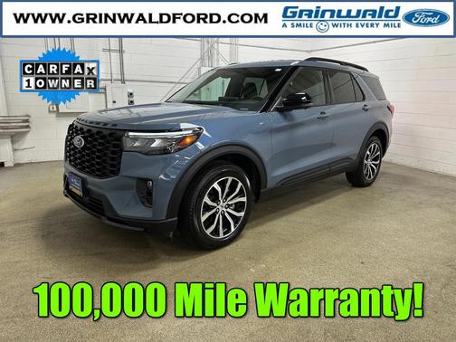 2025 Ford Explorer ST-Line
