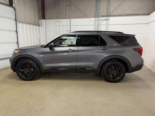 Carbonized Gray Metallic 2023 Ford Explorer Timberline