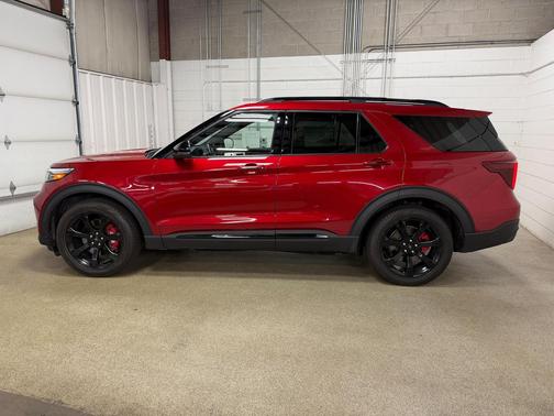 Rapid Red Metallic Tinted Clearcoat 2020 Ford Explorer ST
