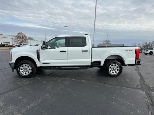 2024 Ford F-250 XLT