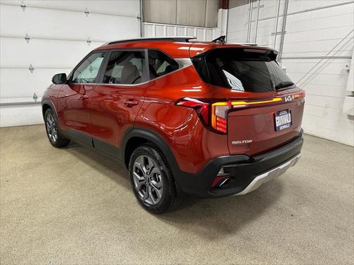 2024 Kia Seltos S