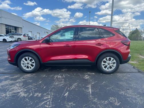Rapid Red Metallic Tinted Clearcoat 2026 Ford Escape Active