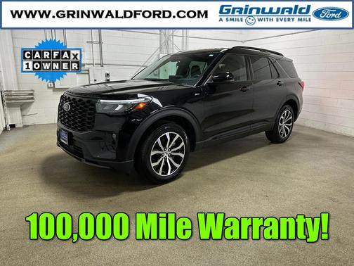 2025 Ford Explorer ST-Line