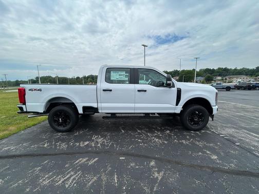 Oxford White 2026 Ford F-250 XL