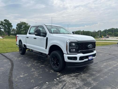 Oxford White 2026 Ford F-250 XL