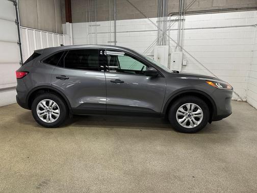2022 Ford Escape S