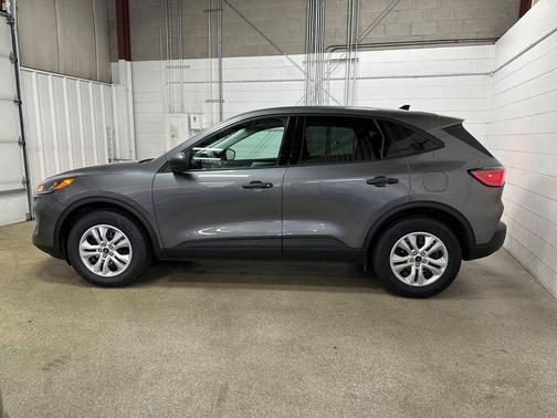 2022 Ford Escape S