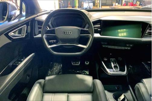 2024 Audi Q4 e-tron Sportback Premium Plus 55 quattro