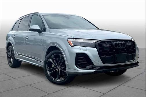 2025 Audi Q7 55 Premium Plus