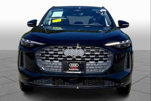 2025 Audi Q5 Premium Plus
