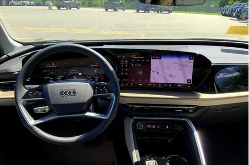2025 Audi Q5 Premium
