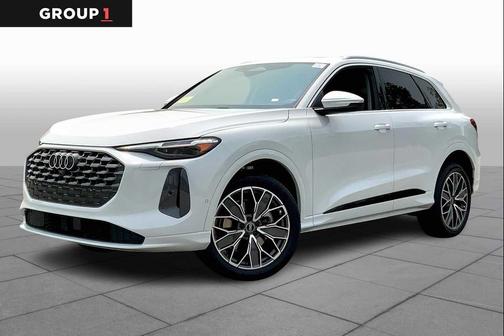 2025 Audi Q5 Premium Plus