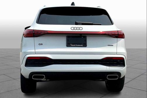 2025 Audi Q5 Premium Plus