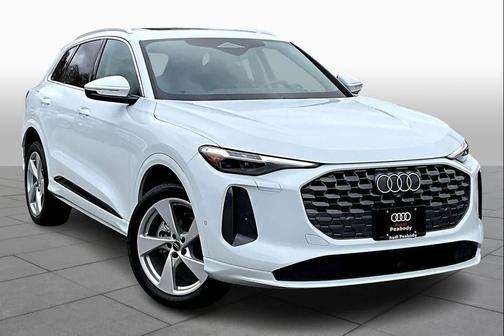 2025 Audi Q5 Premium Plus