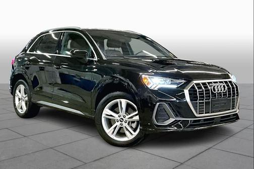 2023 Audi Q3 Premium 45 TFSI S line quattro Tiptronic