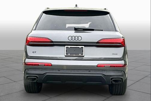 Samurai Gray me 2026 Audi Q7 45 Premium