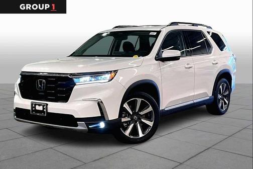 2023 Honda Pilot Touring 8-Passenger