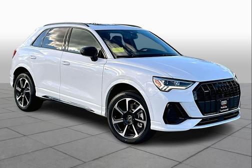 2025 Audi Q3 45 S line Premium Plus