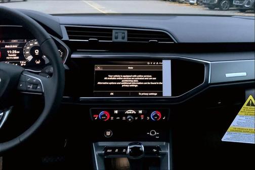 2025 Audi Q3 Premium 45 TFSI S line quattro Tiptronic