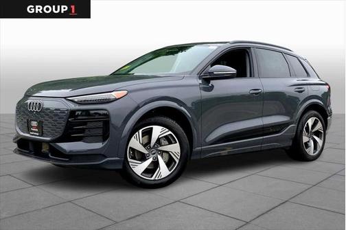 2025 Audi Q6 e-tron Premium Plus quattro