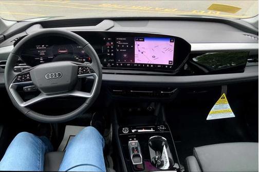 2025 Audi Q6 e-tron Premium Plus quattro