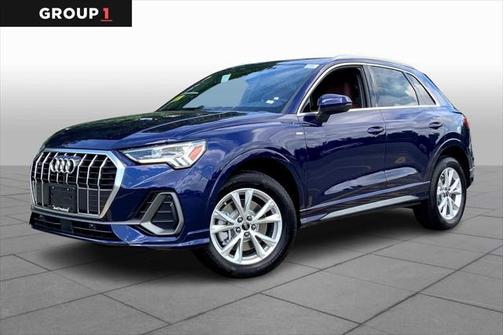 2025 Audi Q3 Premium 45 TFSI S line quattro Tiptronic