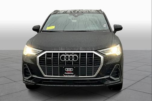 2025 Audi Q3 Premium 45 TFSI S line quattro Tiptronic