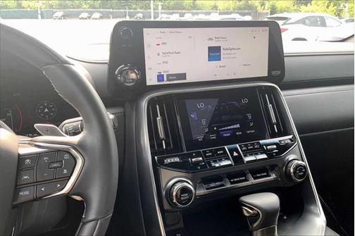 2025 Lexus LX 600 Luxury