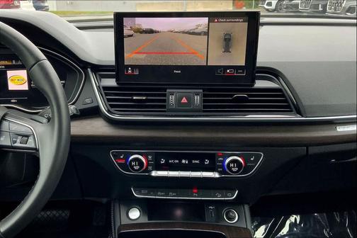 2025 Audi Q5 45 S line Premium Plus