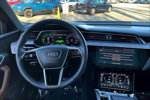 2023 Audi e-tron Premiumwe